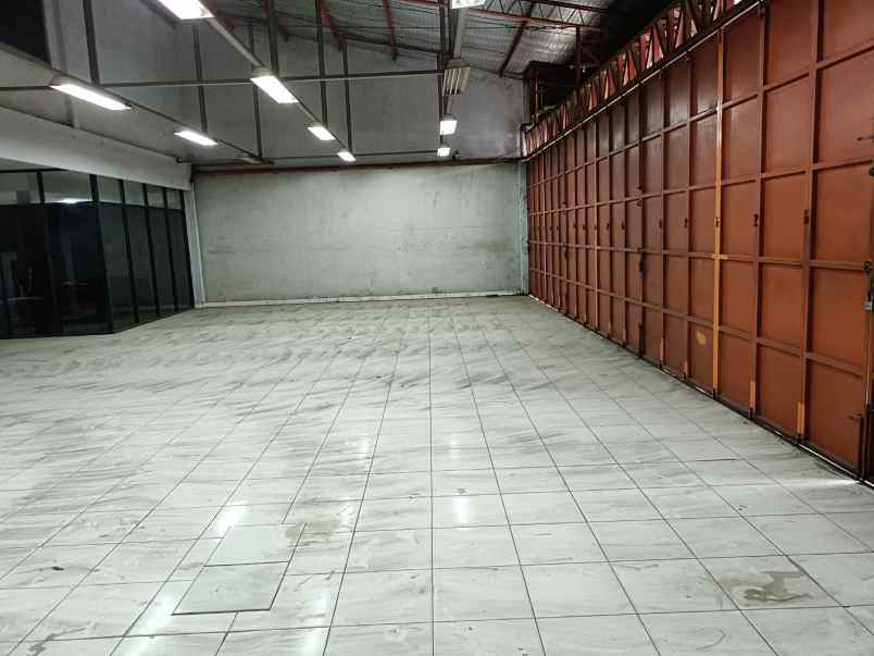 dijual ruko gudang kantor jalan raya sultan agung bekasi