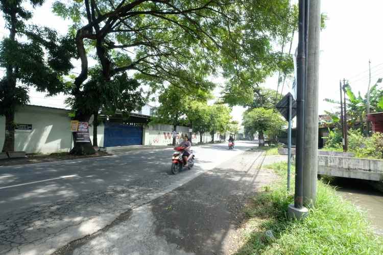 dijual ruko gudang kantor jetis baki kec sukoharjo