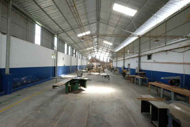 dijual ruko gudang kantor jetis baki kec sukoharjo