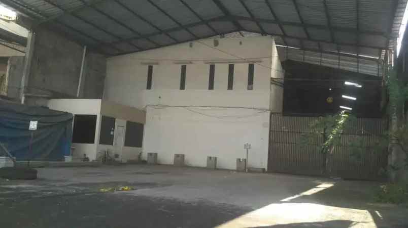 dijual ruko gudang kantor jl raya parangtritis