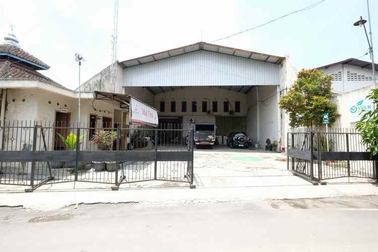 dijual ruko gudang kantor jl wahyono blok f no 01