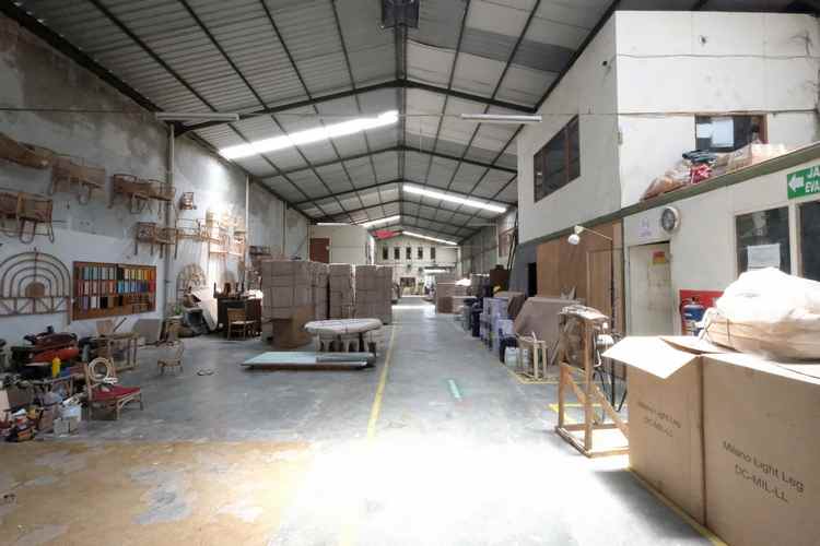 dijual ruko gudang kantor jl wahyono blok f no 01