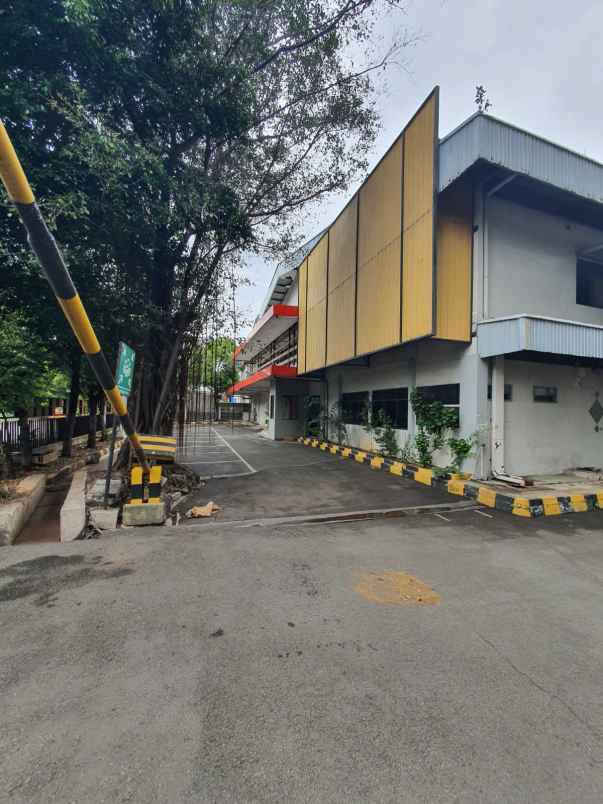 dijual ruko gudang kantor kawasan jiep