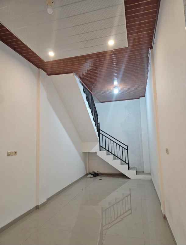 dijual ruko gudang kantor syuhada