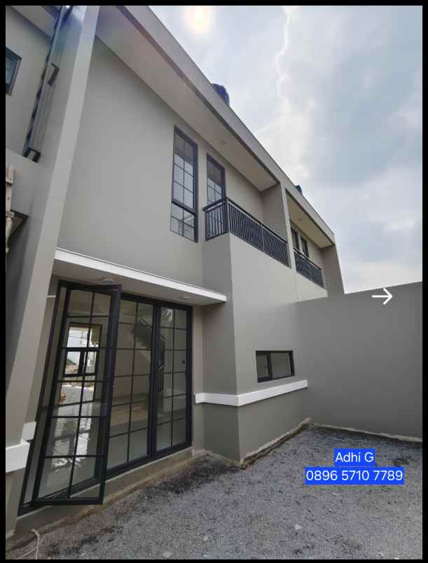 dijual rumah 2 lantai baru di sayap setiabudi bandung