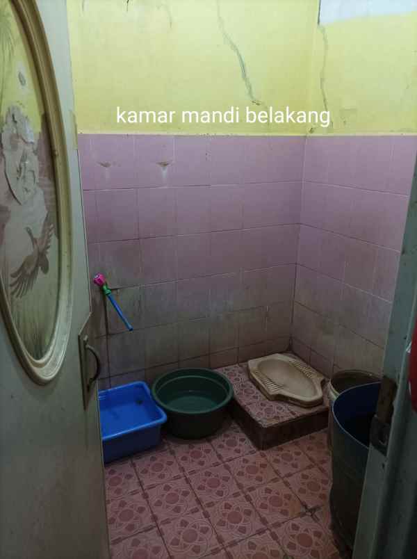 dijual rumah 2 lantai beji depok