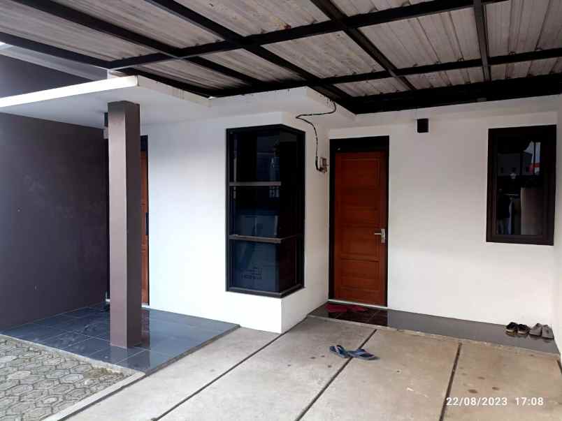 dijual rumah 2 lantai dekat rs amira munjul purwakarta
