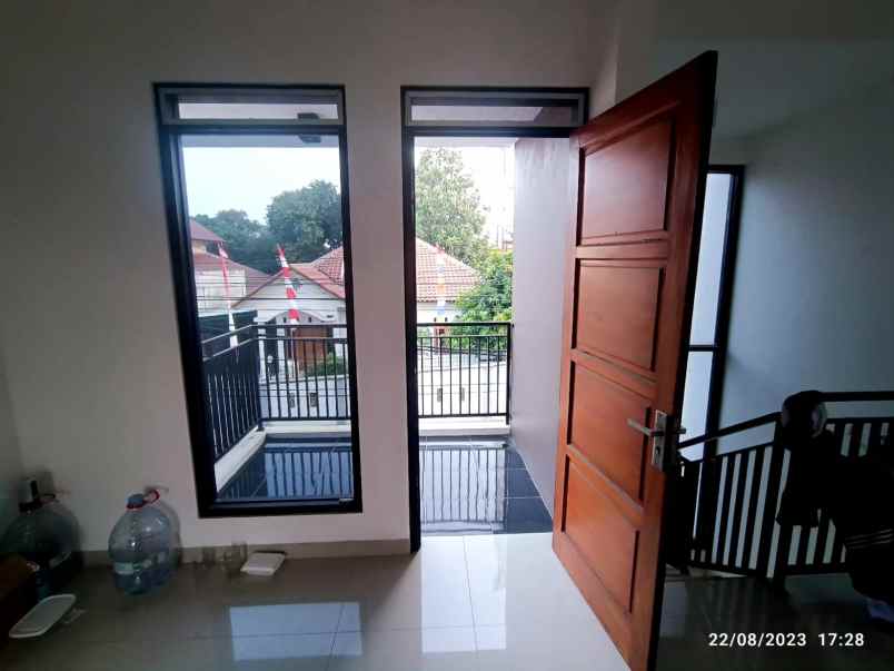 dijual rumah 2 lantai dekat rs amira munjul purwakarta