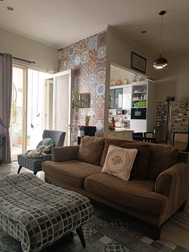 dijual rumah araya galaxy bumi permai