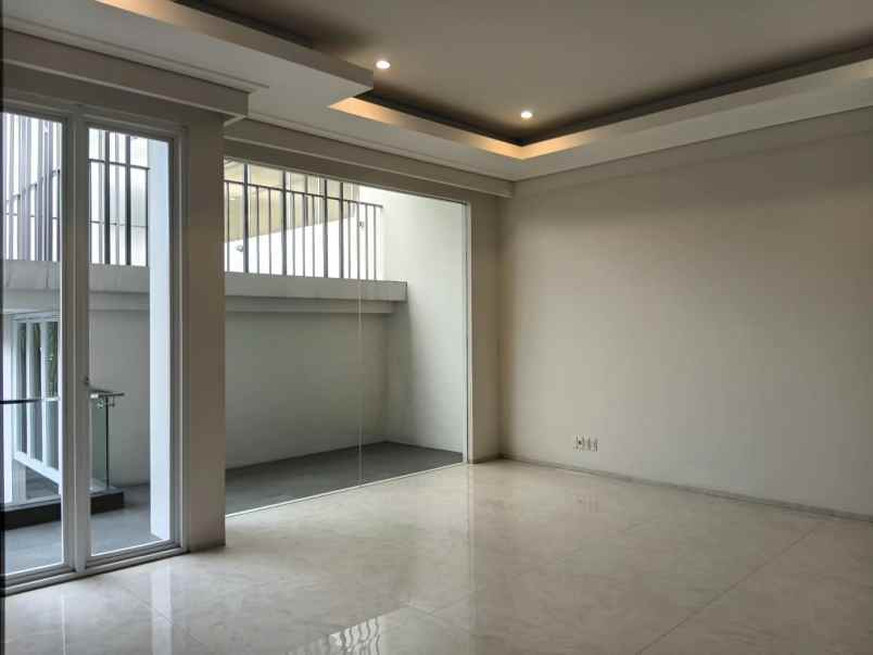 dijual rumah araya galaxy bumi permai