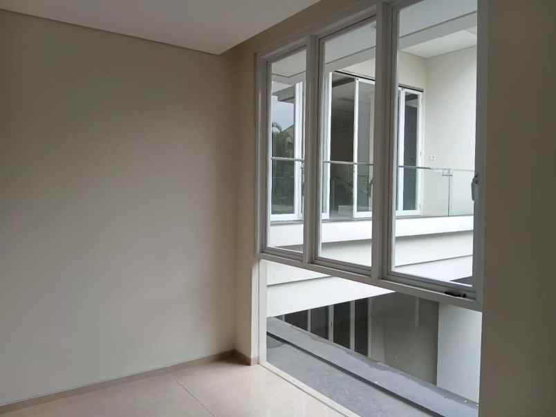 dijual rumah araya galaxy bumi permai