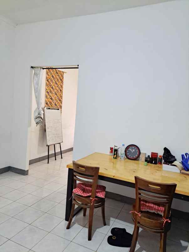 dijual rumah asri di daerah kalimalang