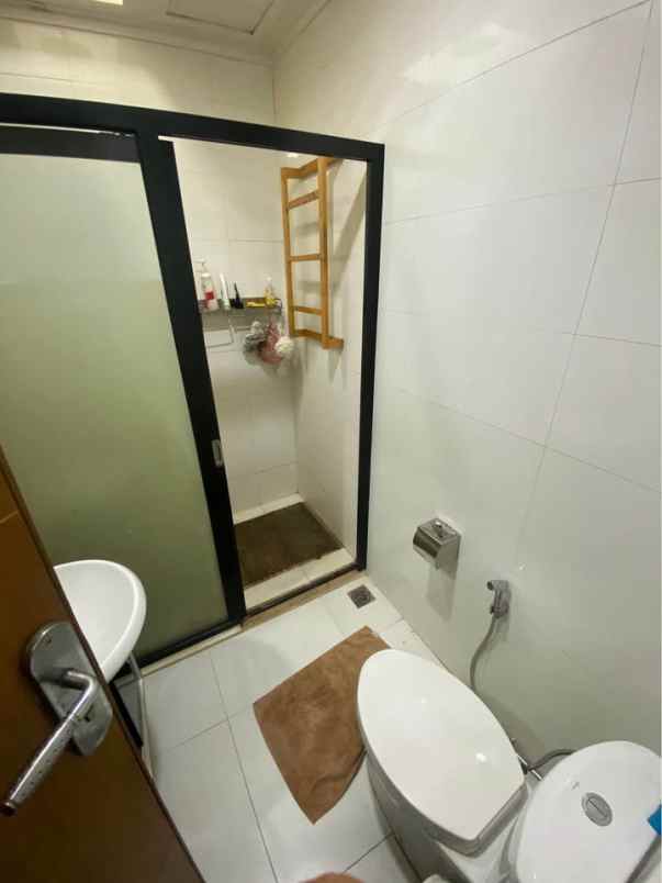 dijual rumah athena residence ciwaruga