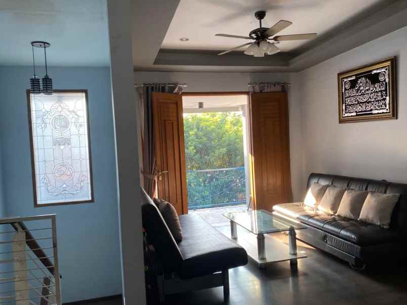 dijual rumah atiwaringin pondokgede bekasi