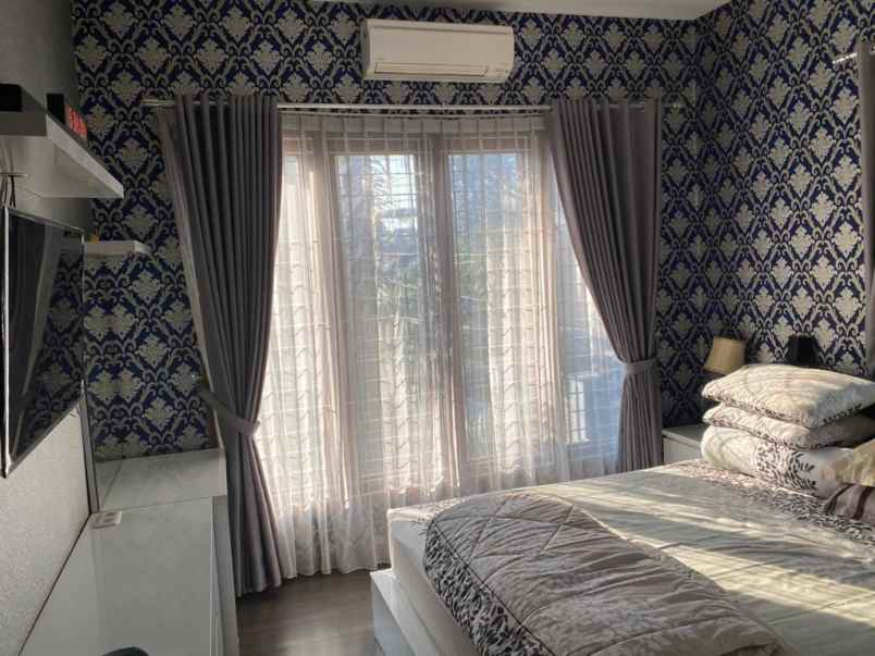 dijual rumah atiwaringin pondokgede bekasi