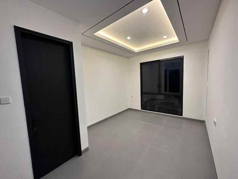 dijual rumah babatan pantai