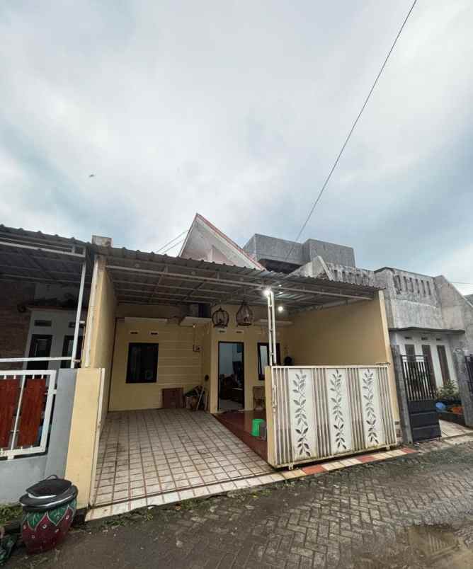 dijual rumah bamban asrikaton jalan