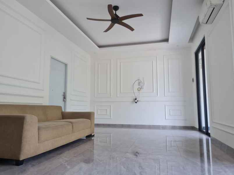 dijual rumah bangun cipta sarana bcs