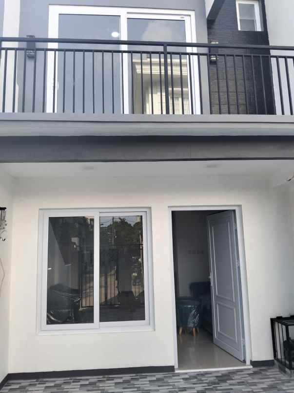 dijual rumah bangun cipta sarana bcs