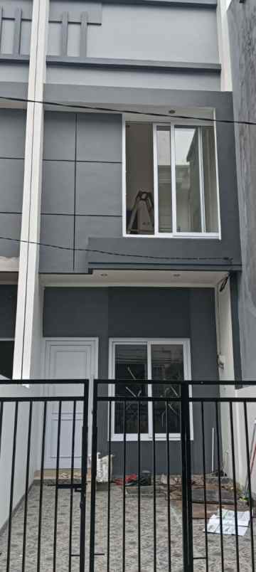 dijual rumah bangun cipta sarana bcs