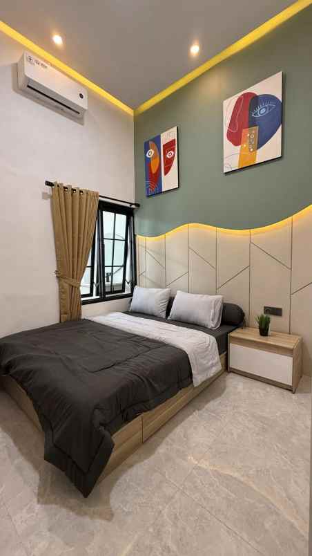 dijual rumah baru cantik full furnished kota malang