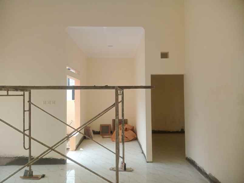 dijual rumah baru lokasi gpa karangploso malang