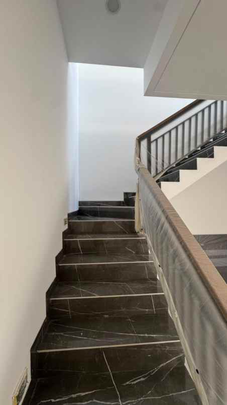 dijual rumah baruk utara