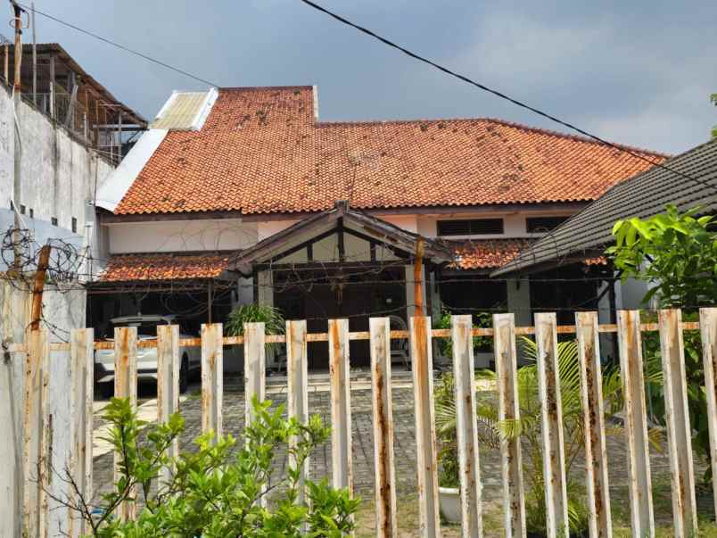 dijual rumah bhakti husada