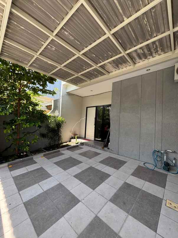 dijual rumah bhaskara selatan