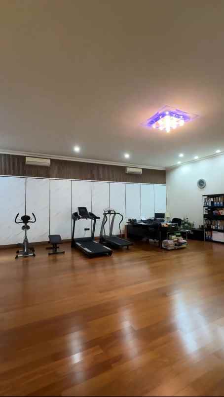 dijual rumah bukit golf international