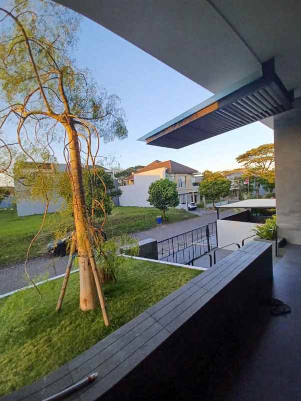 dijual rumah bukit golf mediterania