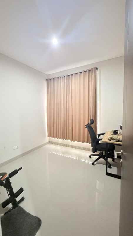 dijual rumah bukit golf riverside cibubur