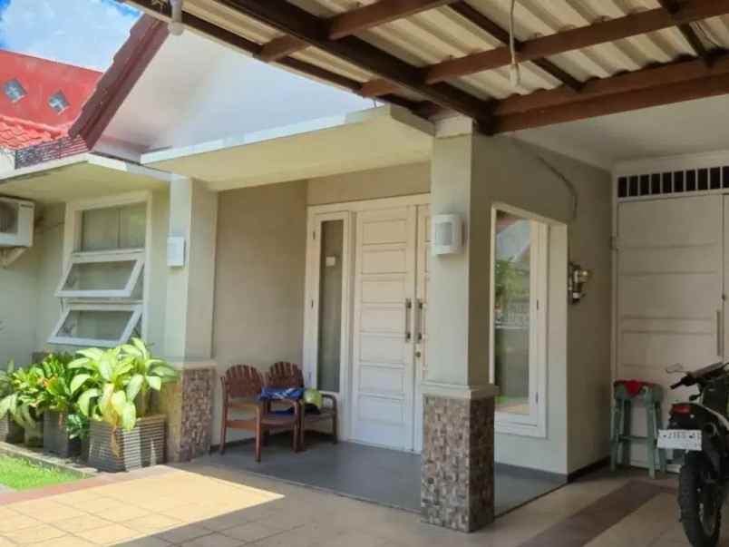 dijual rumah bumi permai araya