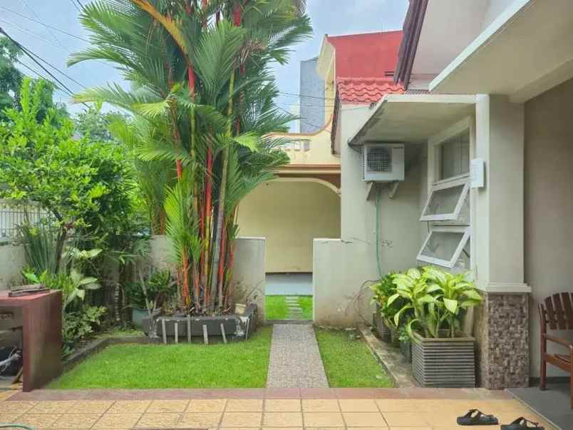 dijual rumah bumi permai araya