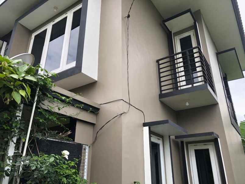 dijual rumah buniaji