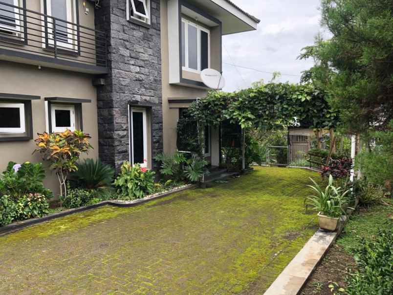 dijual rumah buniaji