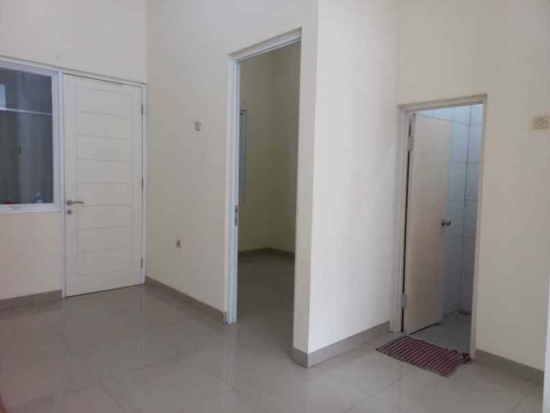 dijual rumah candrabaga