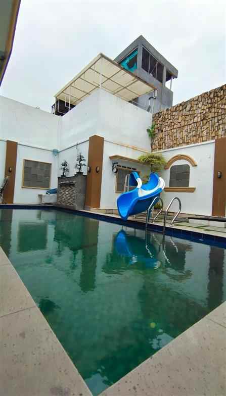 dijual rumah cenpaka putih jakarta pusat