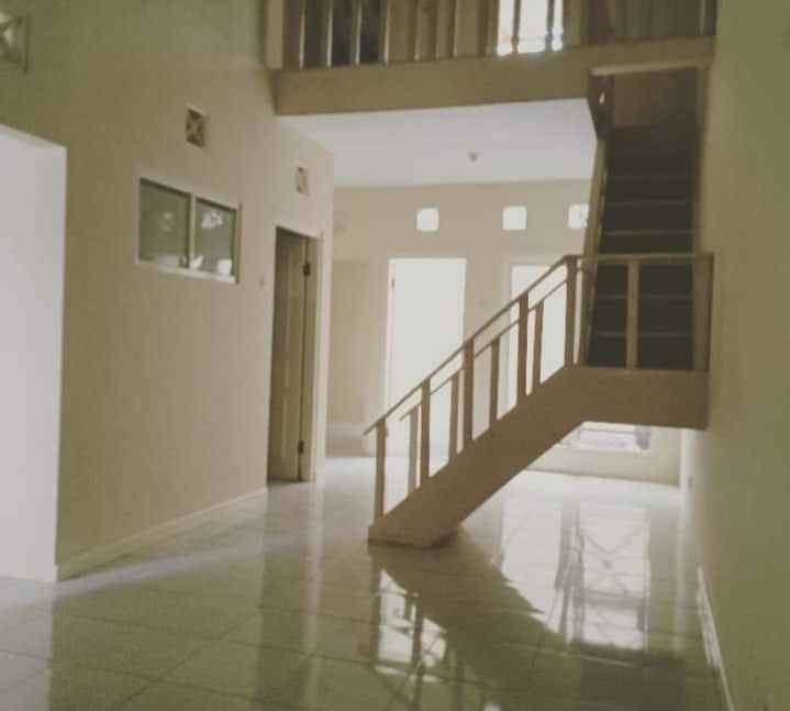 dijual rumah cibabat cimahi