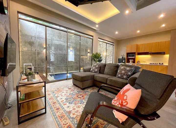 dijual rumah cigadung