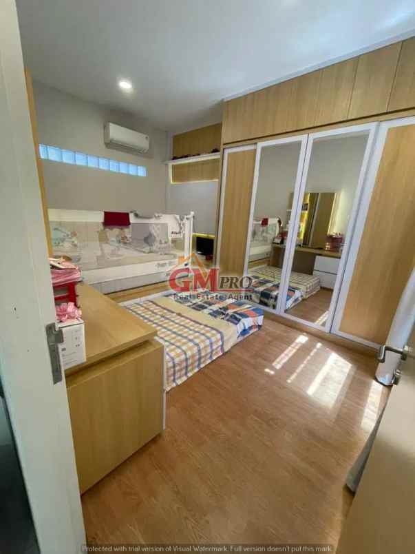 dijual rumah cihampelas