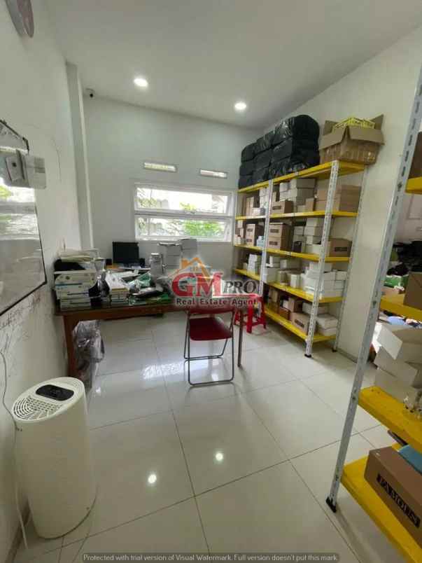 dijual rumah cihampelas