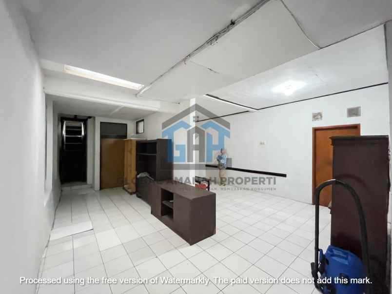 dijual rumah cihanjuang