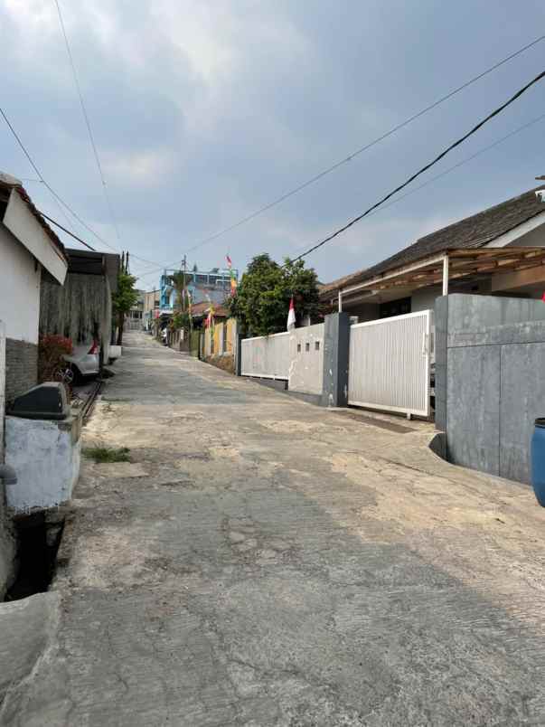 dijual rumah cihanjuang