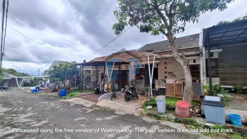 dijual rumah cihanjuang