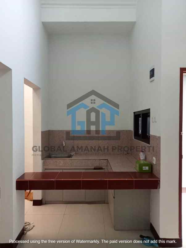 dijual rumah cihanjuang