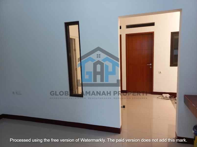 dijual rumah cihanjuang