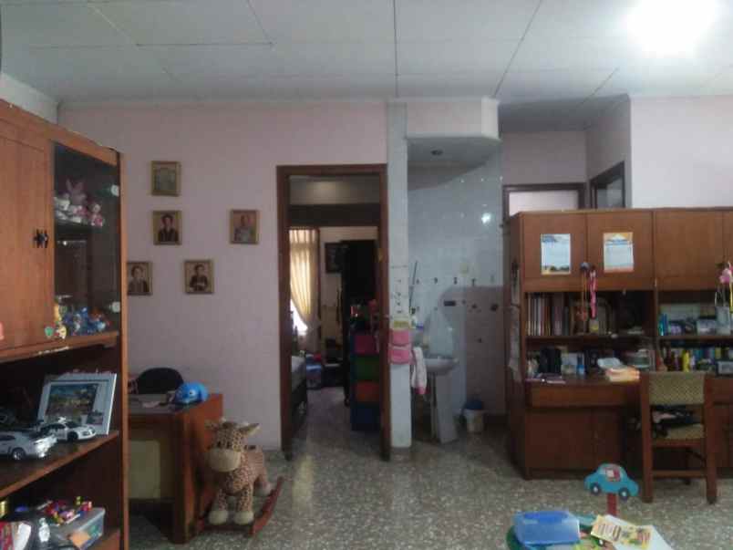 dijual rumah cijagra