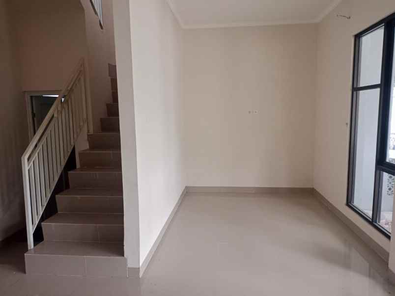 dijual rumah cijujug sukaraja bogor