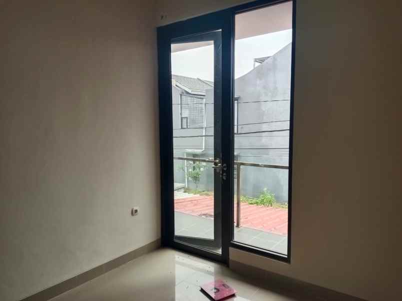 dijual rumah cijujug sukaraja bogor